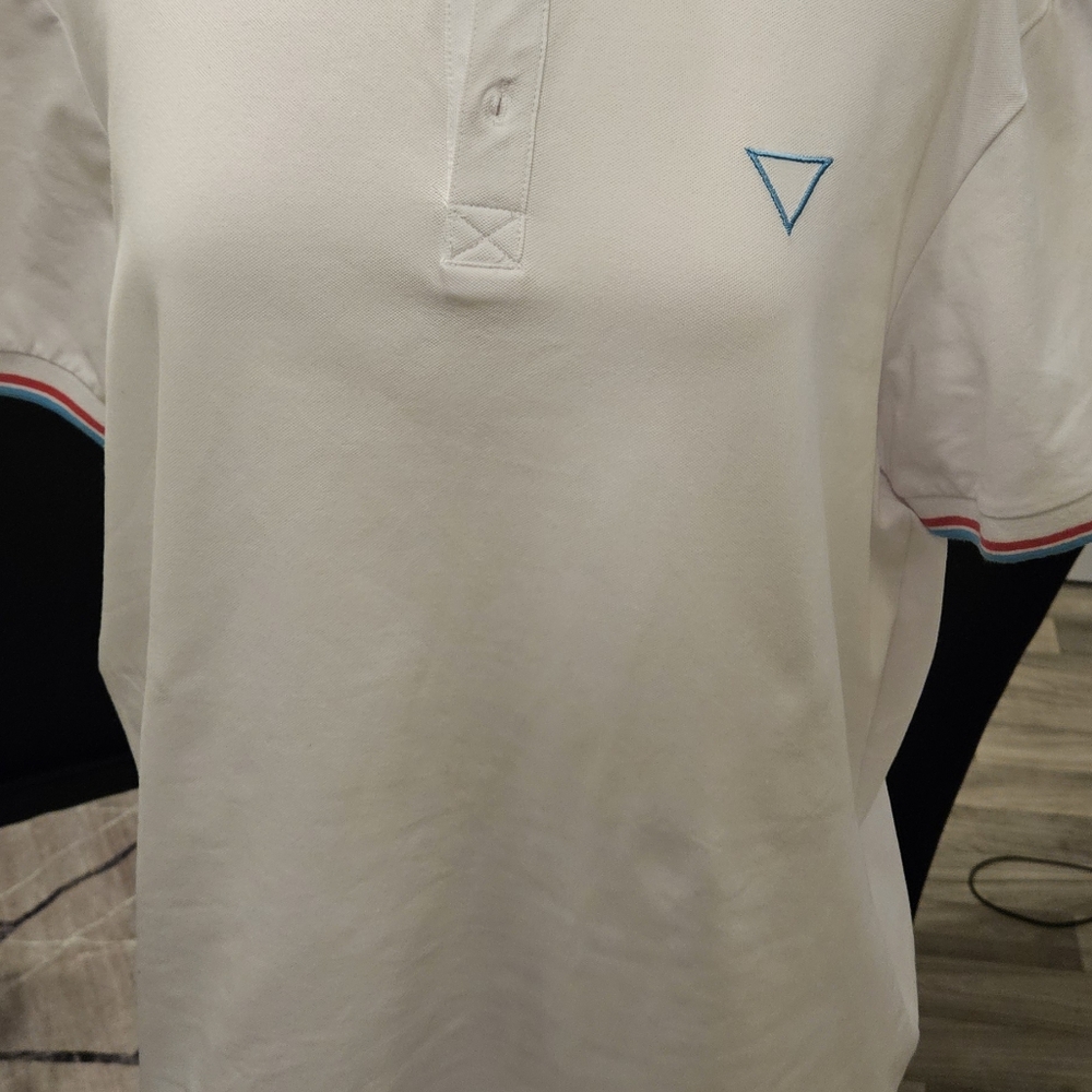 Guess shirt